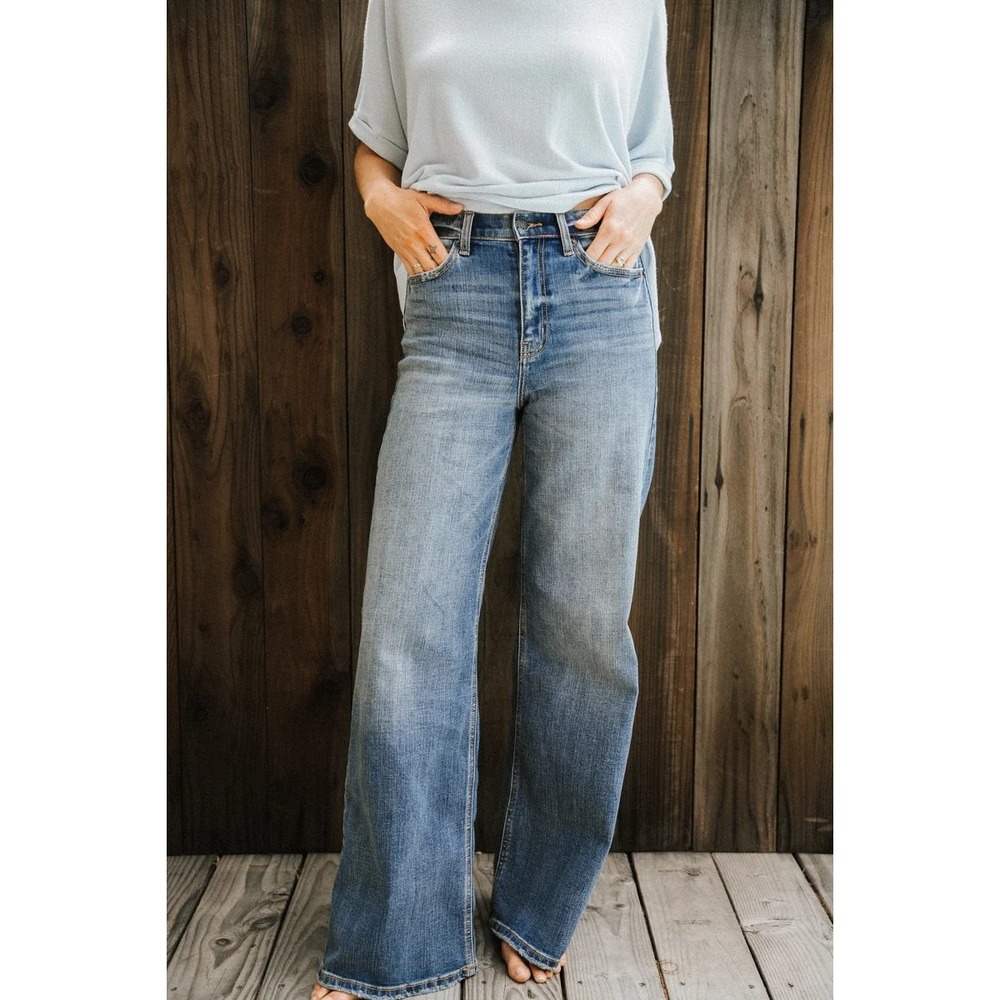 Carly Jean Los Angeles Holland Wide Leg Jeans Women 32x34 Blue NEW Stretch Denim